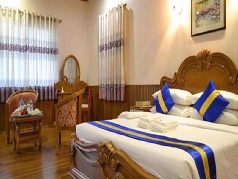 Famous Hotel Баго Екстер'єр фото